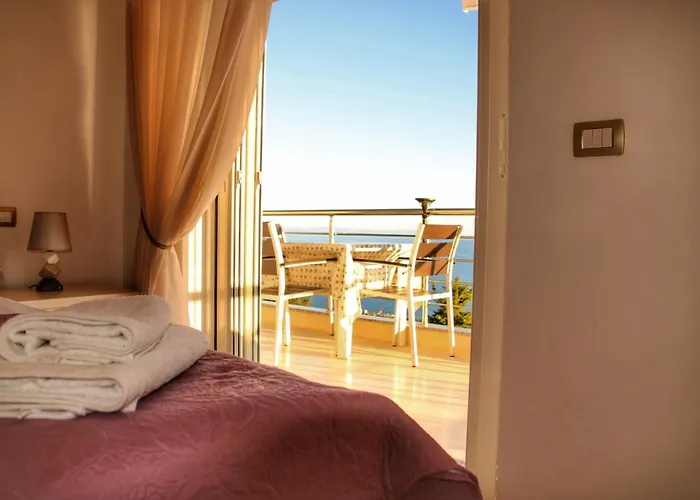 Elia Apartment Seaview
