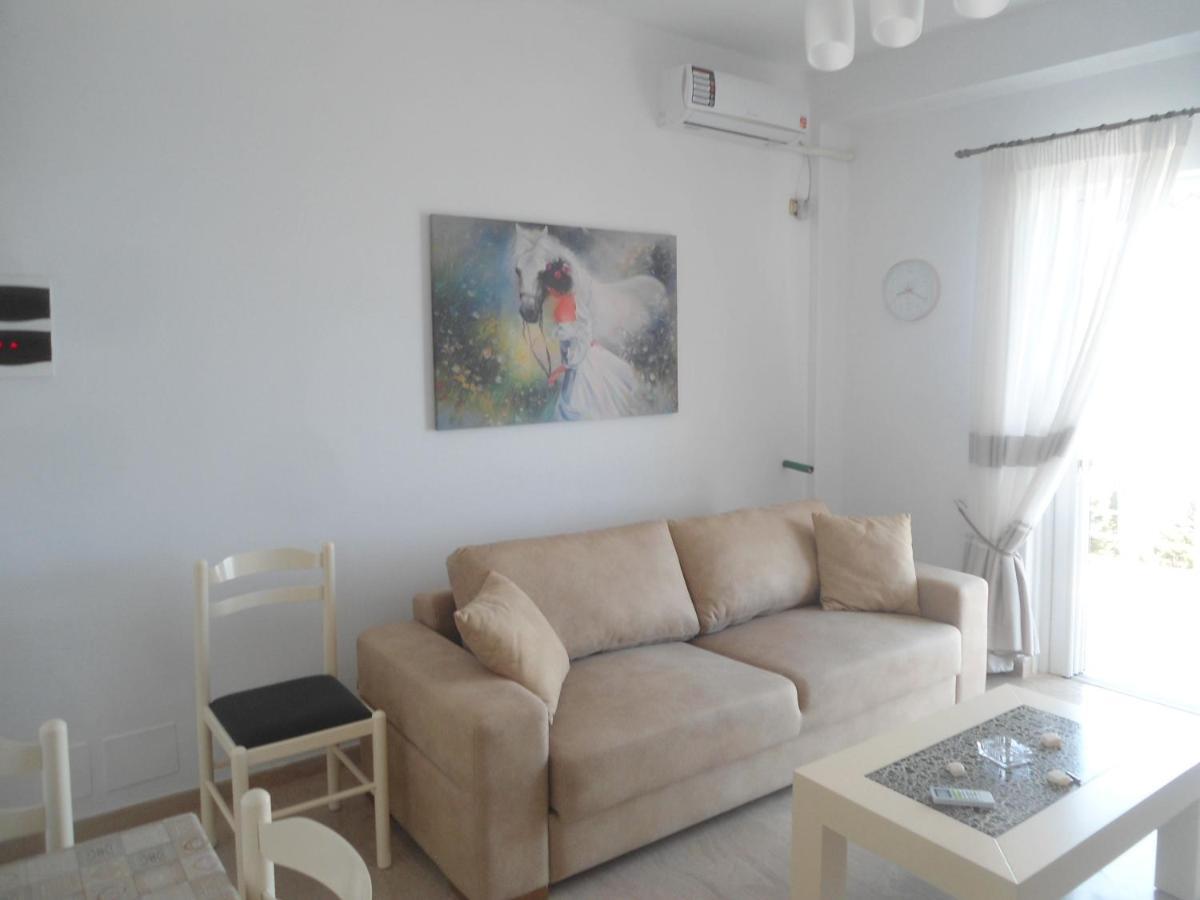 Elia Seaview Palasë