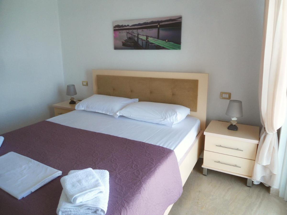 Apartament Elia Seaview Palasë